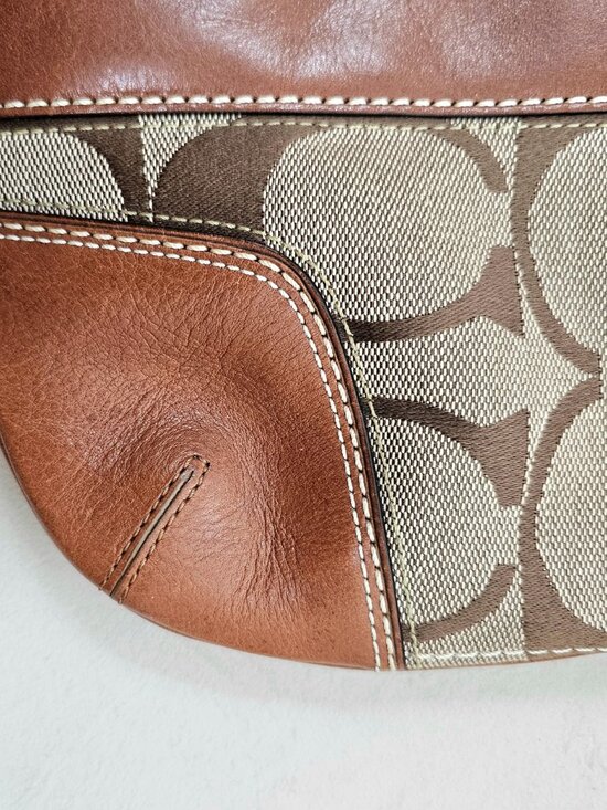 Coach Vintage Signature Jacquard Shoulder Bag | Style D0768 | Leather Trim | Hor - Picture 11 of 16